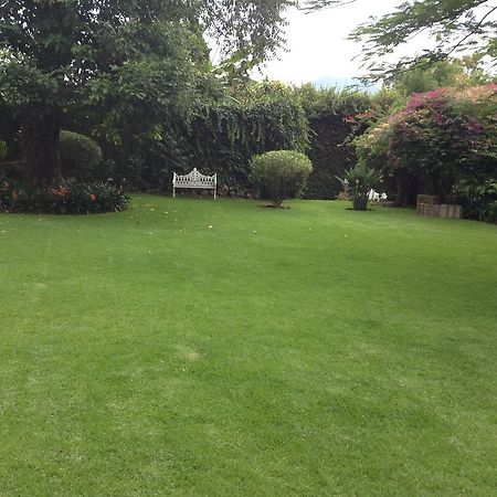 Hacienda San Pedro Hotel Uruapan  ภายนอก รูปภาพ