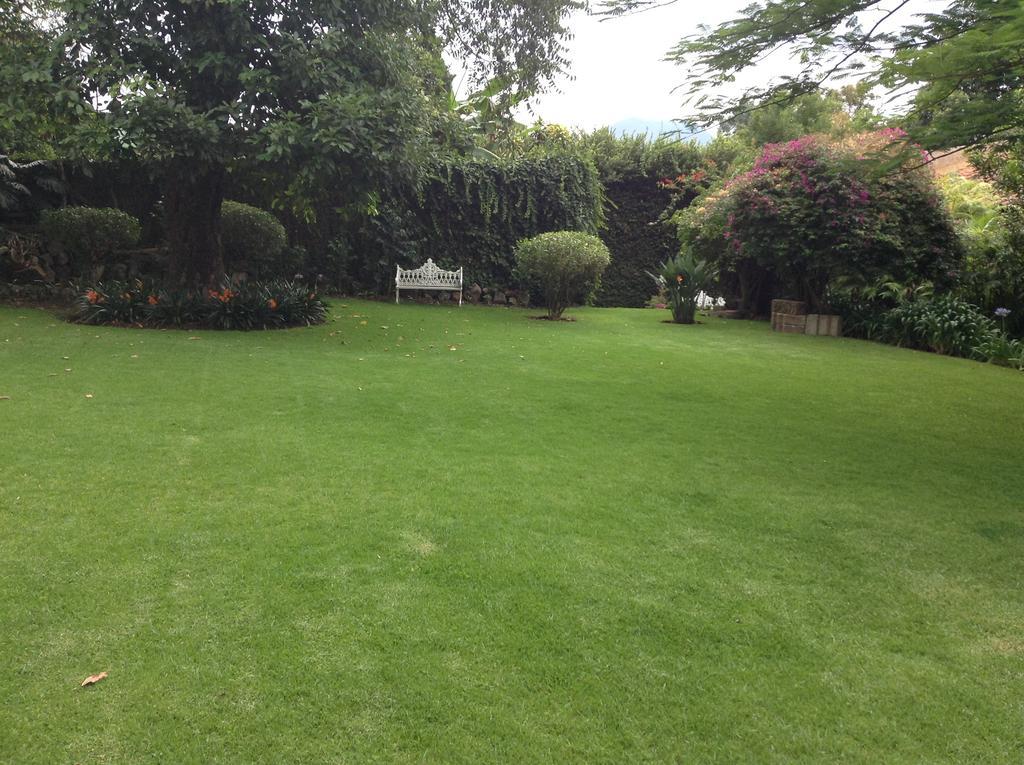 Hacienda San Pedro Hotel Uruapan  ภายนอก รูปภาพ